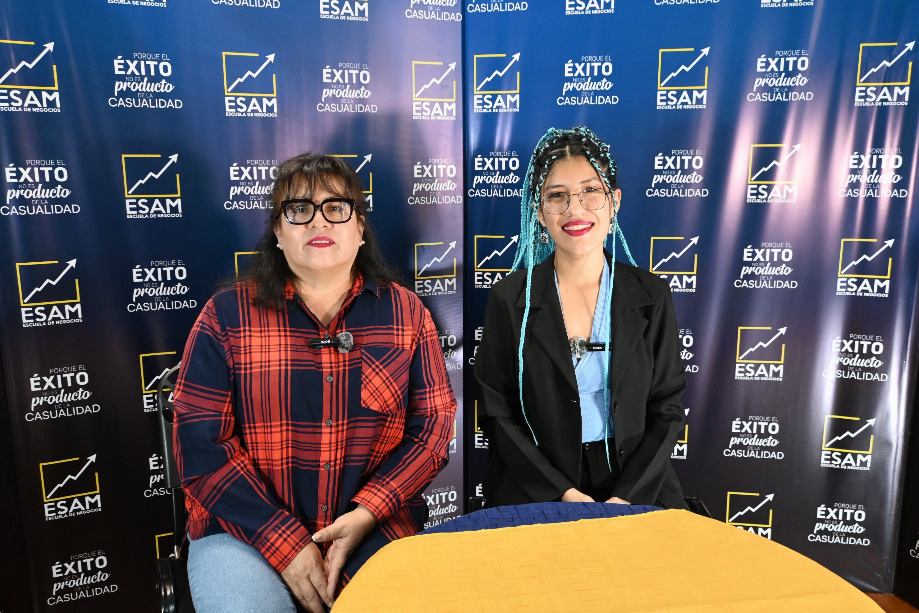 Portada de la entrevista Podcast I Biotecnología Farmacéutica - Mgtr. Elizabeth Patricia Aguirre Zabalaga